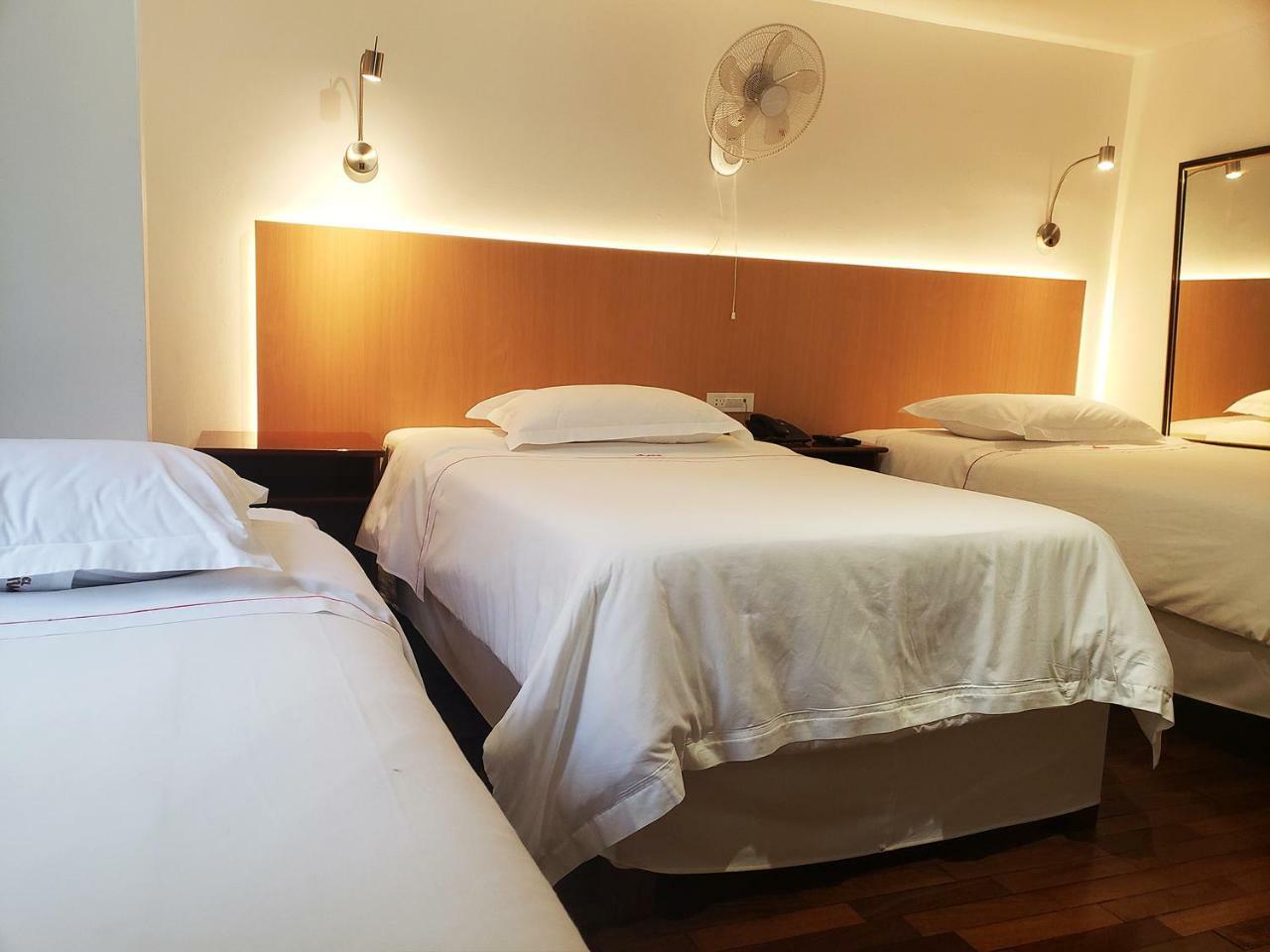 Hotel El Carmelo Miraflores ลิมา ภายนอก รูปภาพ